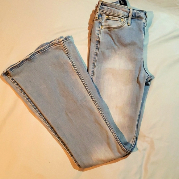 NWOT Hollister womens size 1r 25w 31L bell bottoms - Picture 7 of 7